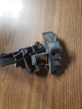 2332544 Bmw 2001-2005 R1150rt Rear Right Left Seat Mount Bracket Black Plastic Factory