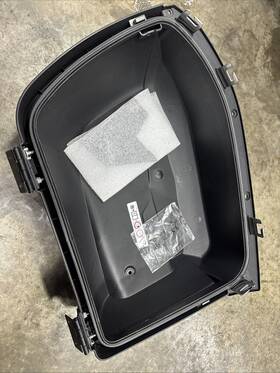 46548532050 Bmw R1200rt K1600gt K1600gtl Right Saddle Bag Outer Lid