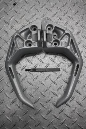7812049 Bmw 2019 G310r Passenger Rear Seat Grab Bar Handle Set 7812049 Bmw 2019 G310r Passenger Rear Seat Grab Bar Handle Set