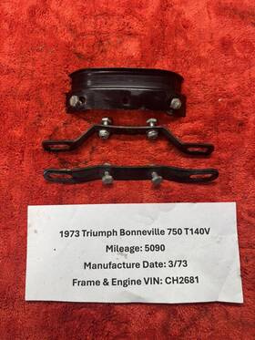 T140v Classic Bike Shop 90486 1973 Triumph Bonneville 750 Rear Light Holder Brackets