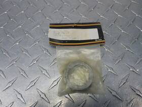 19-576 Custom Chrome Nos Star Hub Roller Retainer Harley Big Twins 36 - 66