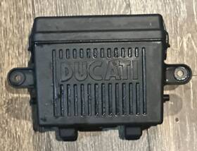 82916661a Ducati Sport Classic 1000 Oem Battery Box