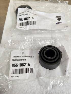 86610621a Ducati Sport Classic Tank Mount Rubbers