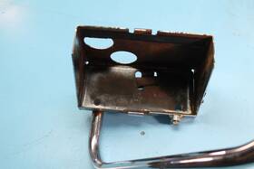 49188-79a Harley-davidson 1390 88 Electra Glide Battery Holder Right Saddlebag Guard
