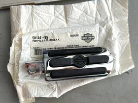 50144-95 Harley-davidson Large 3-slot Right Hand Footpeg Oem Nos