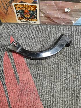 50518-83 Harley-davidson 1061 00 Road Glide Rear Right Foot Rest Footboard Bracket