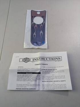 71160-05 Harley-davidson 71165-05 Nos Genuine 2004-2007 Road King Flame Dash Panel Insert