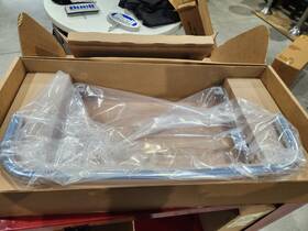 83825-09b Harley-davidson Flhtcutg Ultra Tri Glide Chrome Trunk Rail Rear Bumper