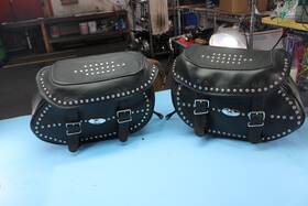 90477-00 Harley-davidson 1453 00 Softail Flst Saddlebag Saddlebags Luggage