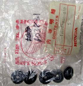 17232-890-010 Honda 5 Air Grommet Genuine Part