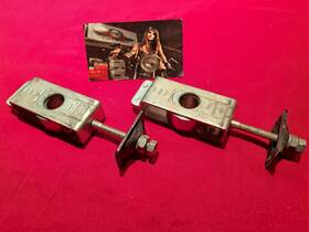 40543-kr3-000 Honda 99-09 Rebel 250 Oem Swingarm Chain Tensioner Adjustment Brackets