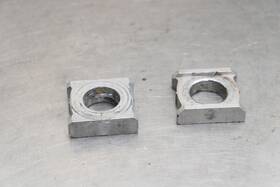 42305-mee-d00 Honda 2006 Cbr600rr Swingarm Chain Tensioner Adjustment Brackets