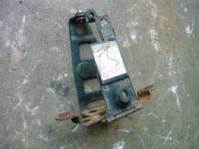 50320-mb2-000 Honda 1985 Vf700 Interceptor Oem Battery Box Tray Support Bracket