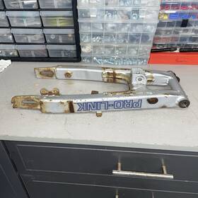 52100-gn1-770za Honda 1986 1987 1988 Xr80 Xr 80 Xr80r Swingarm Swing Arm #2