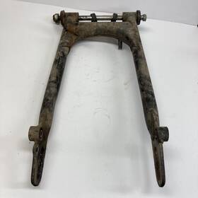 52110-354-000b Honda Swingarm Swing Arm 1974 Cb200 Cb 200 Cb200t P/n 52110354000b