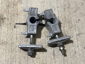 52120-kv0-700 Honda Cbr600f Interceptor Vtr Nighthawk 750 Oem Swingarm Swing Chain Adjusters