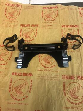 64111-116-690 Honda 1974-76 Genuine Oem Xr75 Front Number Plate Bracket Stay Xr
