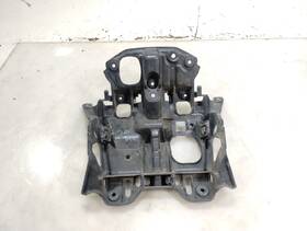 64213-k33-7000 Honda 2015 Cb300 Cb300f Upper Fairing Headlight Cowling Stay Mount Bracket