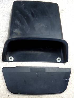 77240-mc9-670 Honda 82-86 Nighthawk Cb450 Cb450sc Rear Storage Compartment Box