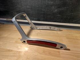 77320-mj8-000 Honda 1984 1985 Magna Vf500c V30 Grab Rail Bar Assembly Sissy