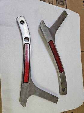 77330-mb4-000 Honda 1984 Vf1100 Magna #388 Left Right Rear Grab Bar Seat Rail Stay