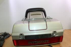 81121-ml8-600za Honda 1987 Gl1200 Interstate Rear Trunk Storage Box