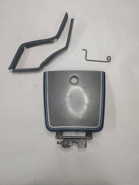 83117-ml8-700 Honda Gl1200 Goldwing Gas Fuel Tank Fill Door Lid Cover