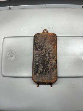 83600028020z Honda S90/ Cl90 Battery Cover Oem. Needs Painted