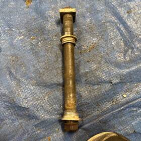 8000h1548 Husqvarna Te 449 310 2011-2013 Rear Wheel Axle Spindle Bolt