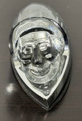 2414568-156 Indian Headdress 19 Fender Trim No Light Chrome