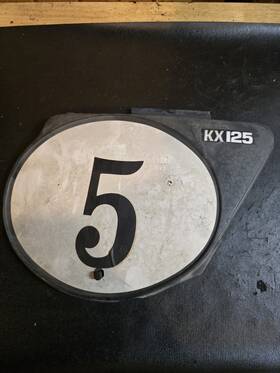 Kx125a4 Kawasaki 110110 Kx125 Kx 125 Right Rear Frame Side Cover Oem