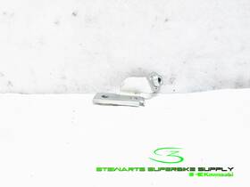 11054-0770 Kawasaki 2006 - 2011 Kawasak Ninja Zx14 Oem Front Center Left Fairing Cowling H Bracket