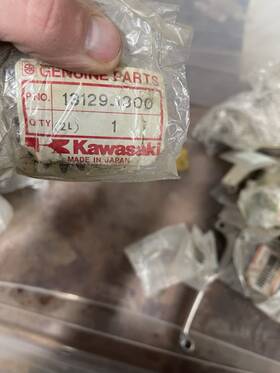 13129-1300 Kawasaki 1 New 1982-1983 Kx 125 Kx125 Input Gear 16t Part Oem Nos