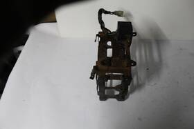 32097-1050 Kawasaki 1983 750 Ltd Kz F Shaft Battery Tray Box Holder