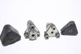 33032-1123 Kawasaki 33032-1122 86-06 Zg1000 Concours Swing Arm Shaft Left Right