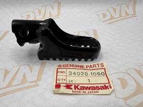 34028-1050 Kawasaki Oem Nos Step Lh 83-84 Kx250 Kx500