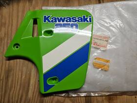 49089-5019-6w Kawasaki New Oem Right Engine Shroud Fits 1987 Kx250