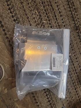 46203990000 Ktm Oem Skid Plate