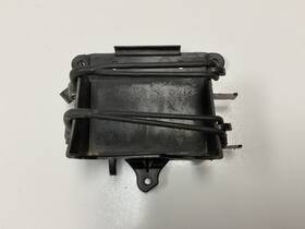 590.11.055.000 Ktm 2002 02 Exc400 Exc 400 400exc Oem Battery Box Tray Holder Mount Strap