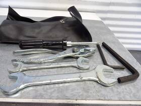 09800-21012 Suzuki 05-09 Boulevard M50 Vz800 Owners Tools