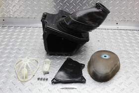 13700-32e00 Suzuki 2009 Dr650se Air Cleaner Case With Filter