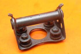 44530-35f00 Suzuki 2001-2002 Gsxr1000 Gsxr 1000 Oem Front Gas Tank Bracket Mount