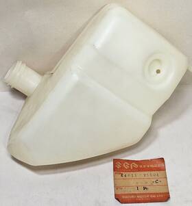 44611-25001 Suzuki 1 New Genuine Ts90 Tc90 Oil Injection Tank Ts Tc 90 Oem Nos