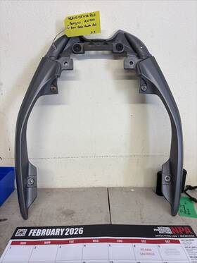 46210-05h03-pgz Suzuki Burgman An 400 Oem Rear Grab Handle Rail 2016 An400 Used