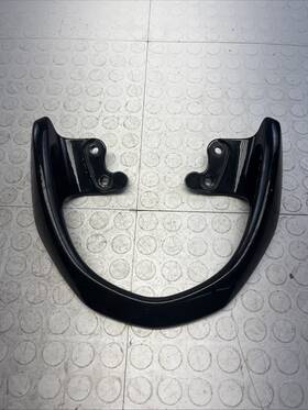 46211-48h01-yga Suzuki 2015 Gw250 Passenger Rear Seat Grab Bar Handle Oem