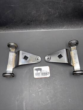51540-49000-291 Suzuki 1982-83 Gs1100e Gs1100 E Chrome Headlight Stay Fork Bracket Holders Ears