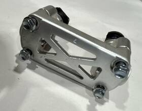 56211-29fa0 Suzuki 2005-2024 Drz400sm Super Moto Bar Clamps Mounts Big Rubber Triple Mount