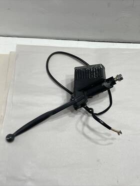 59600-45x51 Suzuki 1980-1984 Front Brake Master Cylinder Right Handle Gs550 Gs 550 Oem