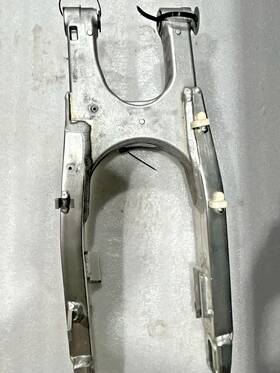 61000-29f30 Suzuki 05-2024 Drz400sm Super Moto Swingarm Wow Drz 400sm Supermoto Look Oem
