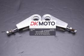 61410-31001 Suzuki 81 Gs750l Oem Swingarm Chain Tensioner Adjustment Brackets R